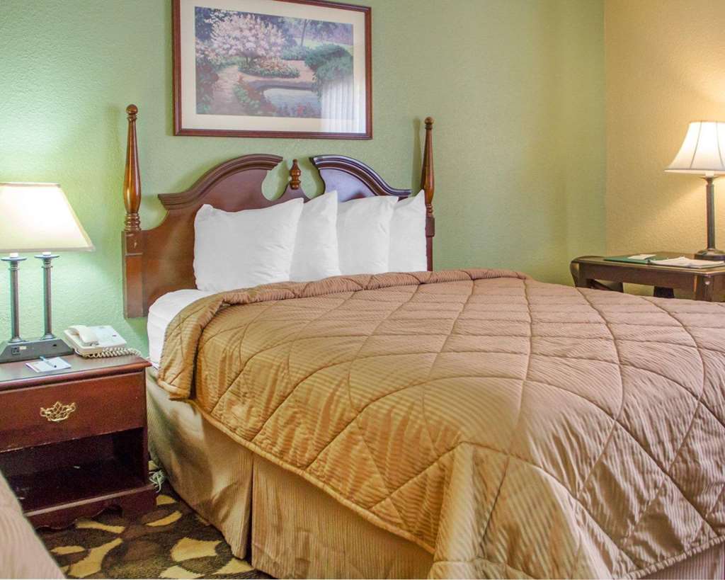 Quality Inn Broken Arrow Tulsa - photo 18