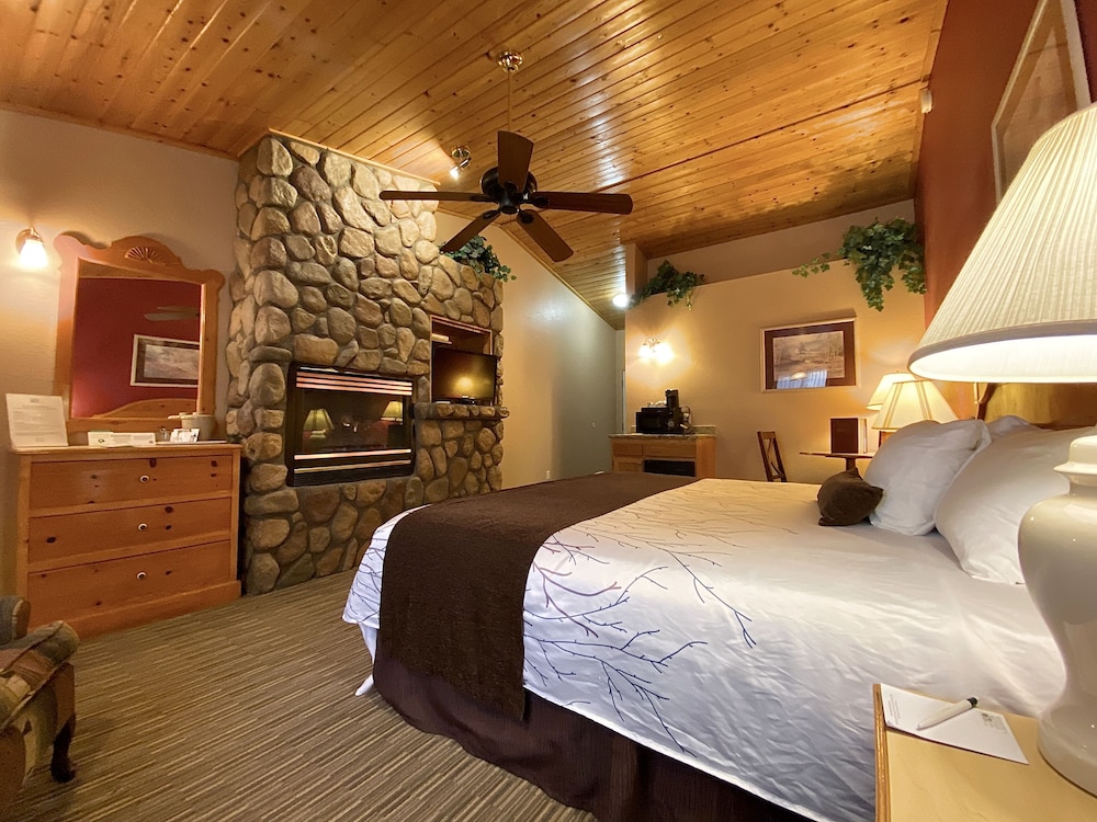 Majestic Mountain Inn - photo 10