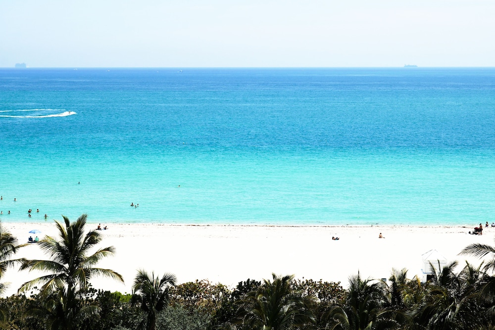 Cadillac Hotel & Beach Club Autograph Collection - photo 63