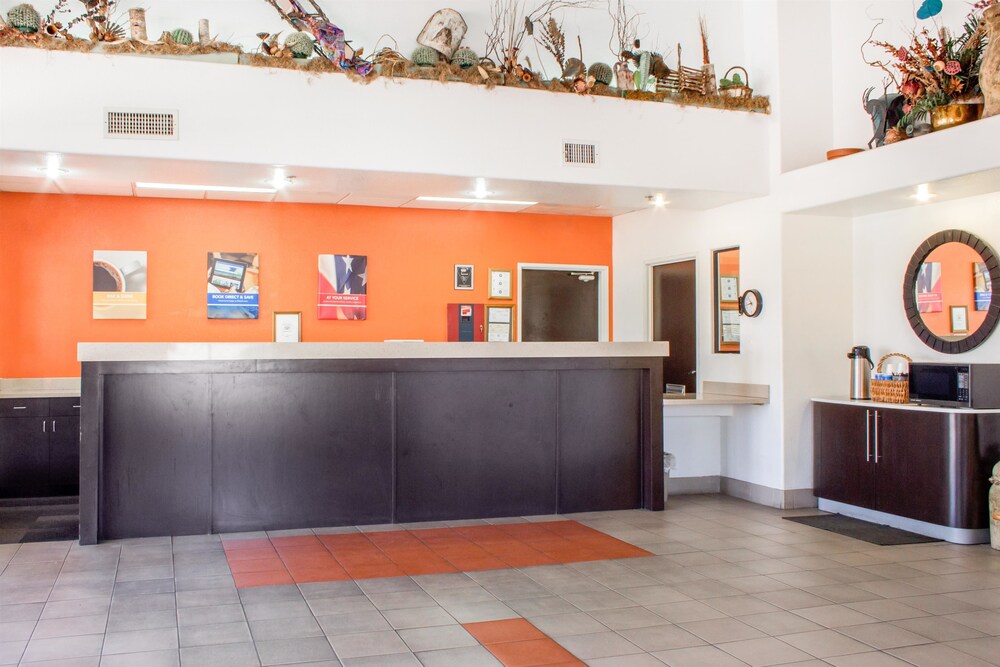 Apache Inn - photo 4