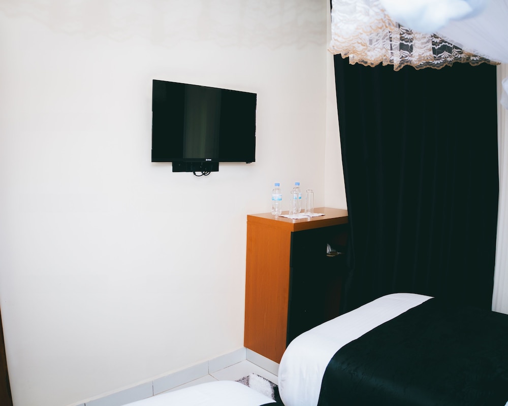 One Click Apartment — Kigali — photo 5