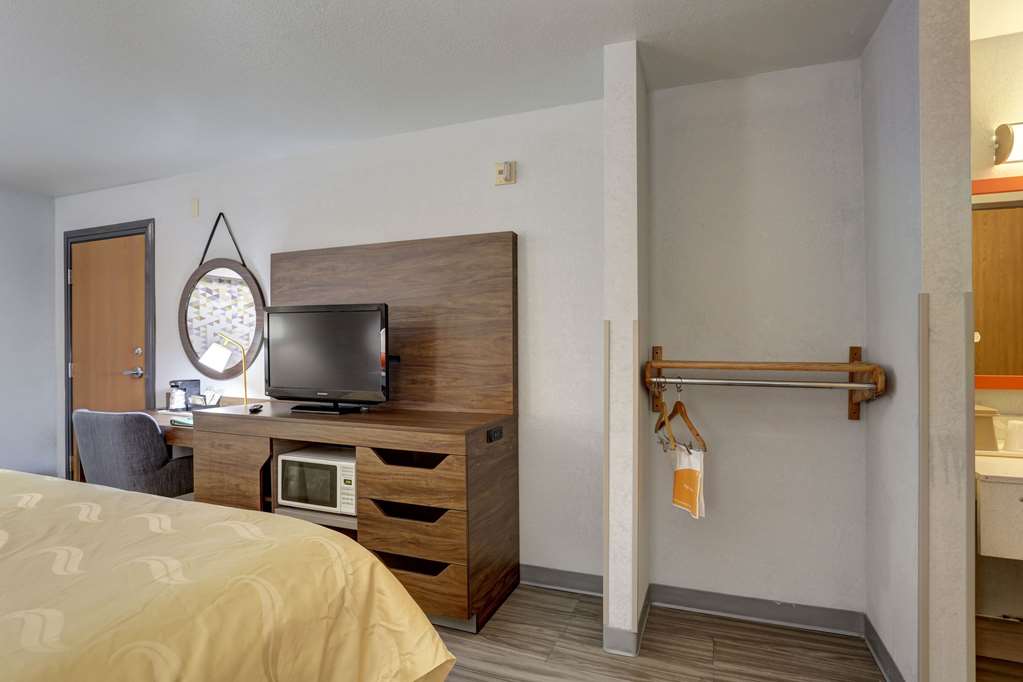 Quality Inn Pierre Fort Pierre - photo 20