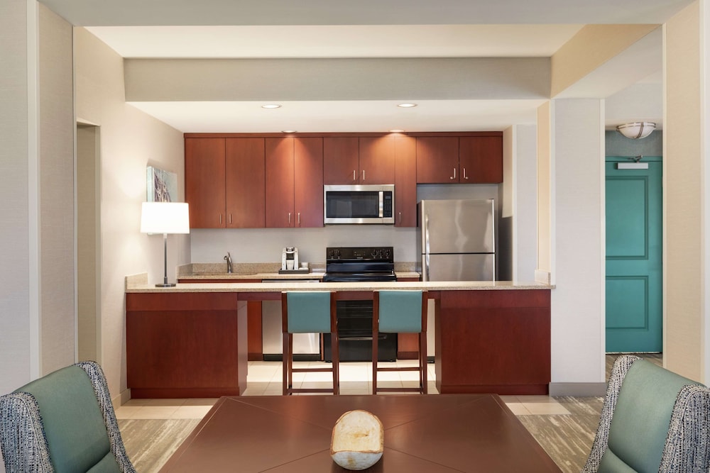 Hilton Garden Inn Troy - photo 28