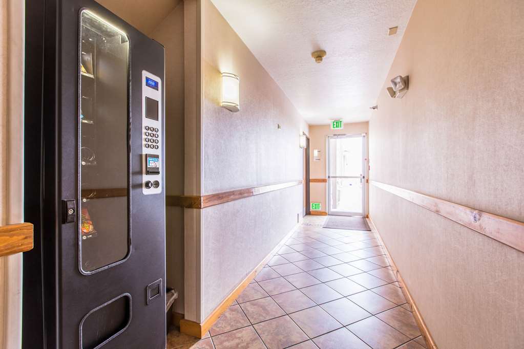 Quality Inn & Suites University - photo 47