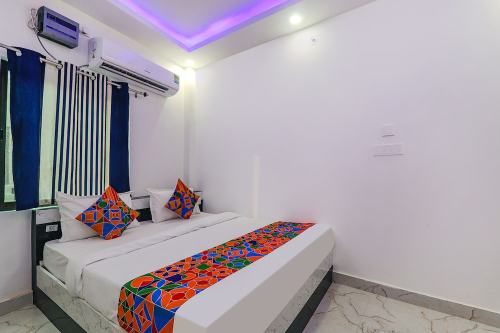 Fabexpress Hanuman Ji in Fyzabad, India