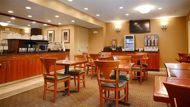 Hotel Boston - photo 31