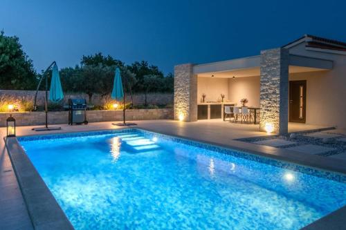 Villa Silentio — 4-Star Luxury Hotel in Marcana, Croatia