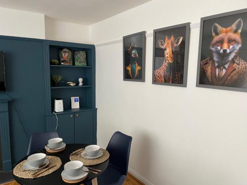 Elegant 2 bedroom flat in Chiswick near tube stations — 4-Star Luxury Hotel in London, United Kingdom