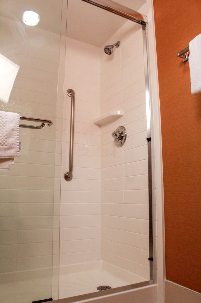 Fairfield by Marriott Kalamazoo West - photo 18