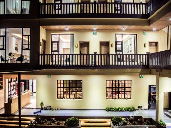 Thewater in Jinping, People's Republic of China