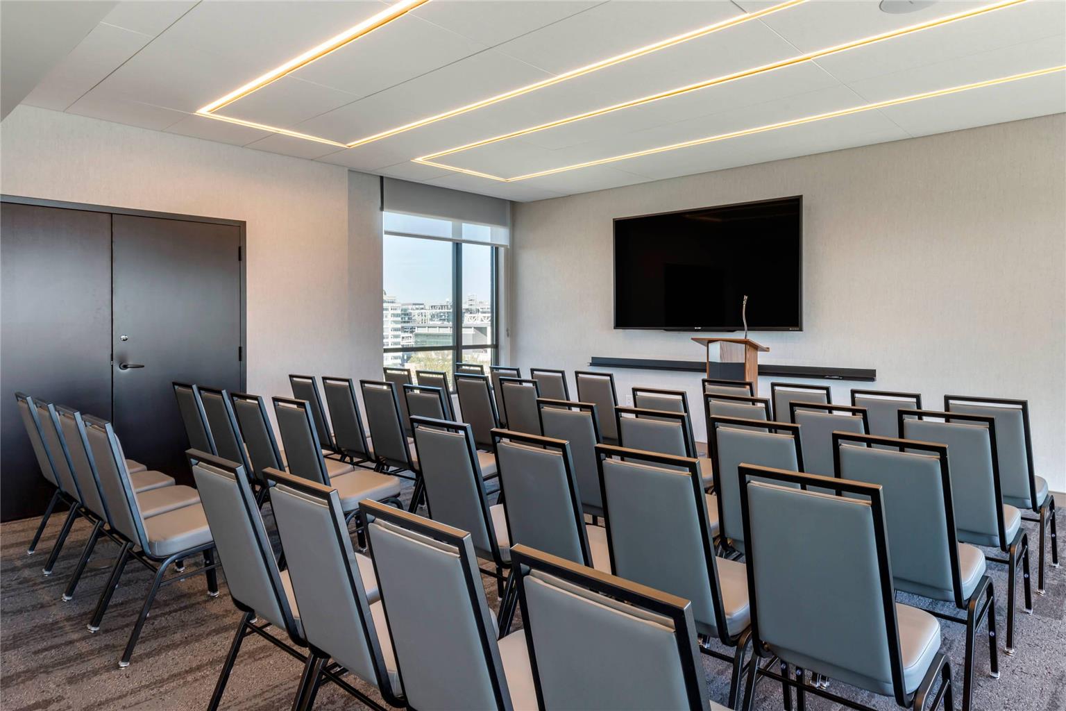 Cambria Hotel Washington D.C. Navy Yard Riverfront - photo 30
