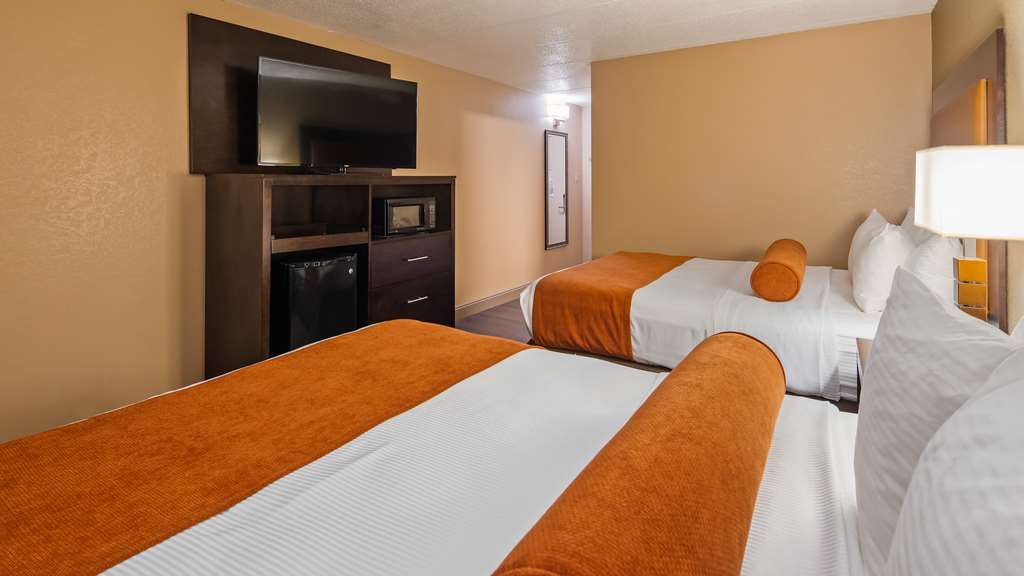 Best Western Crossroads Of The Bluffs - photo 3