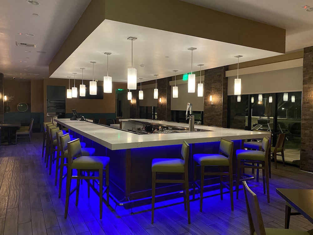 Holiday Inn Diamond Bar Pomona by IHG - photo 19