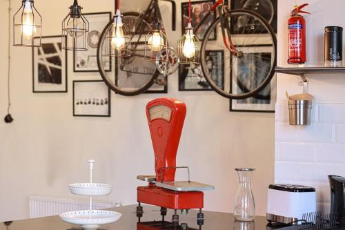 Chic Abanotubani Apt By Wehost
