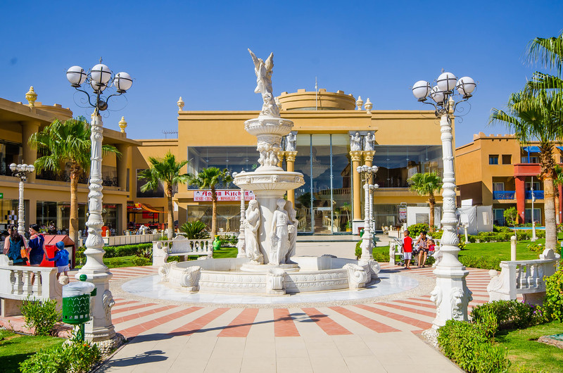 Titanic Palace & Aqua Park — hotel in Hurghada