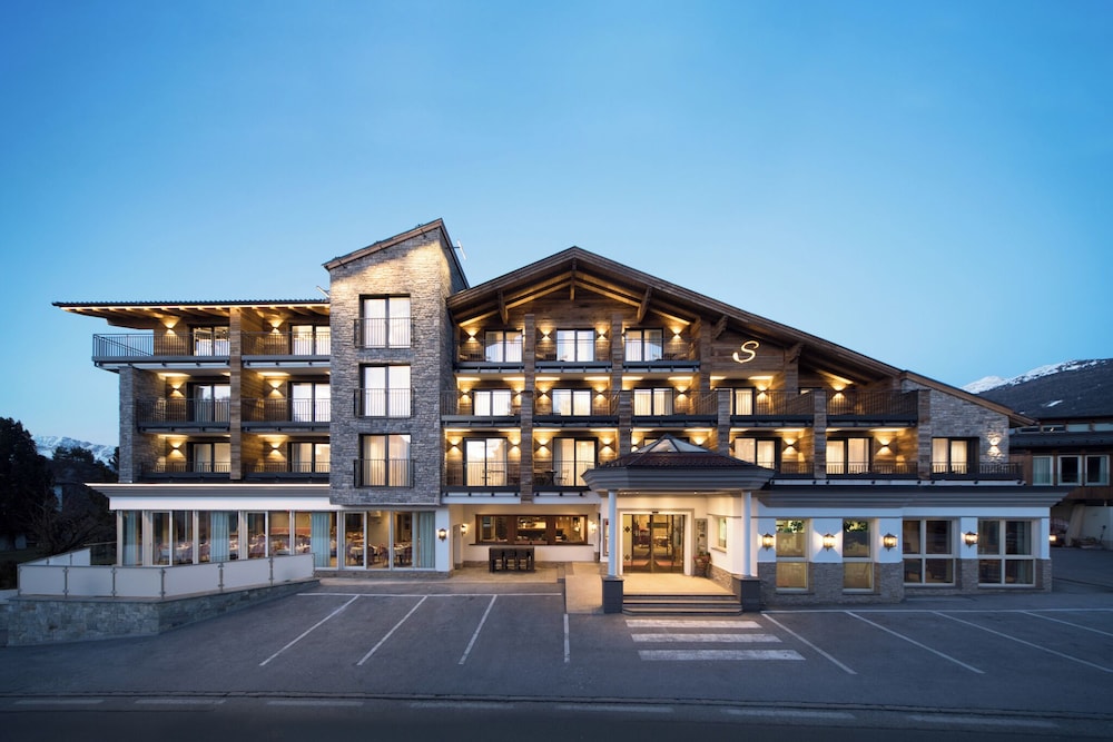 Hotel Stubai — hotel in Schoenberg Im Stubaital