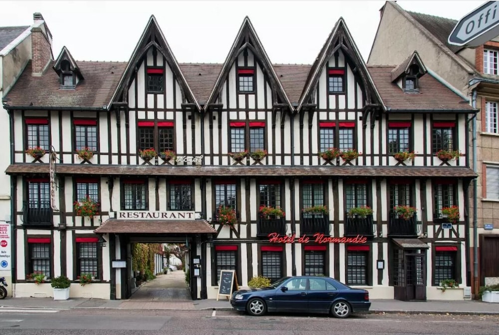Hotel De Normandie — Evreux