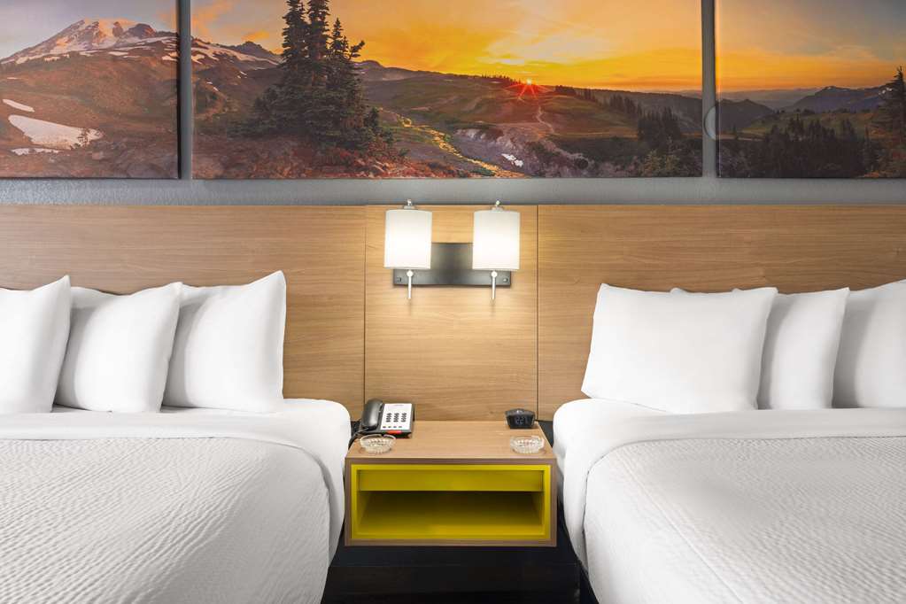 Days Inn by Wyndham Columbus Worthington - photo 21