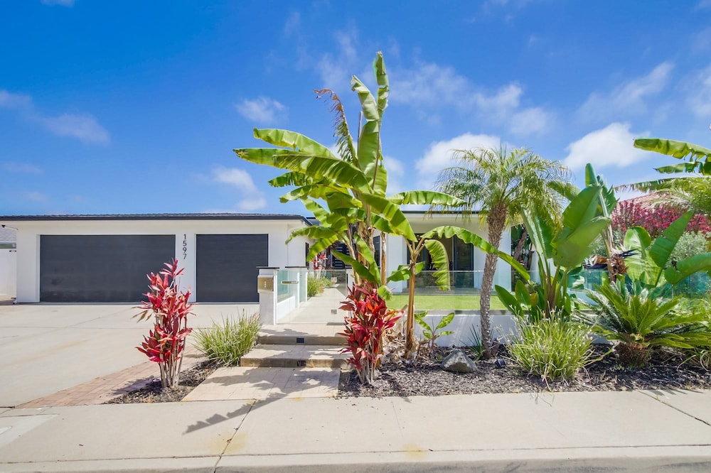 La Jolla Oasis — La Jolla