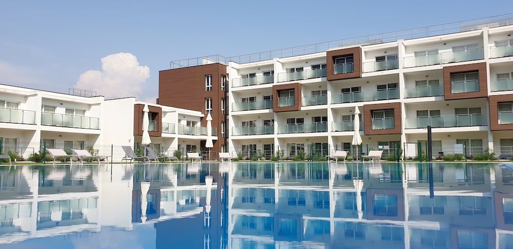Piamarta Apartments — 4-Star Luxury Hotel in Toscolano Maderno, Italy