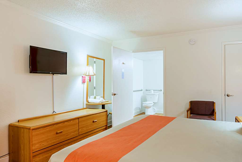 Motel 6 Perry GA - photo 10