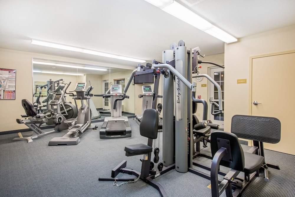 Candlewood Suites Pittsburgh Cranberry by IHG - photo 18