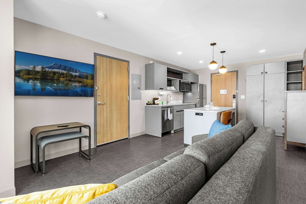 Homewood Suites by Hilton Colorado Springs Airport - photo 17