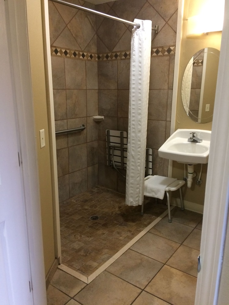 Candlewood Suites Jacksonville by IHG - photo 34