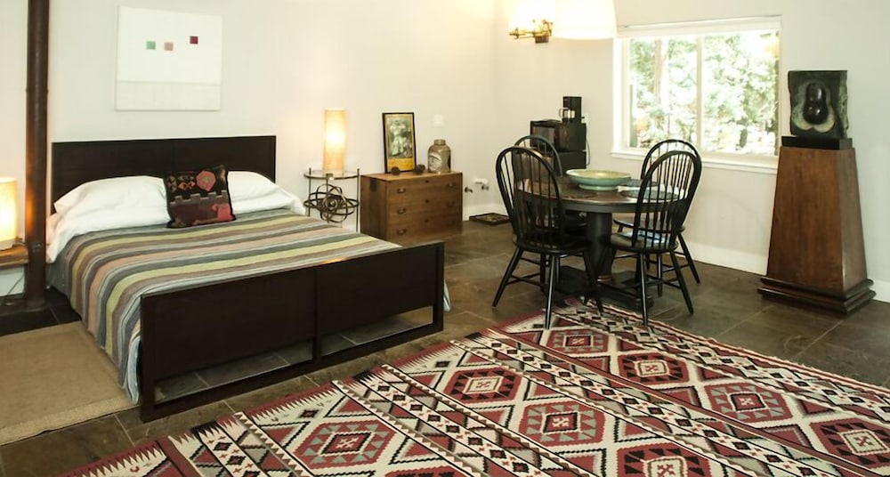 Harmony Ridge Lodge - photo 3