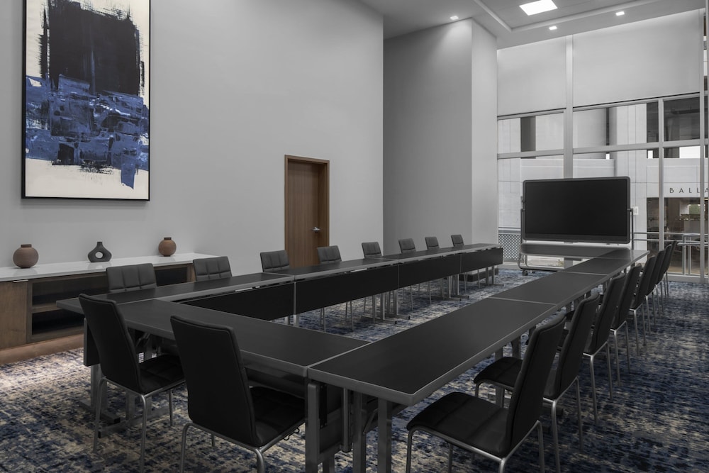 AC Hotel Charlotte Ballantyne - photo 49