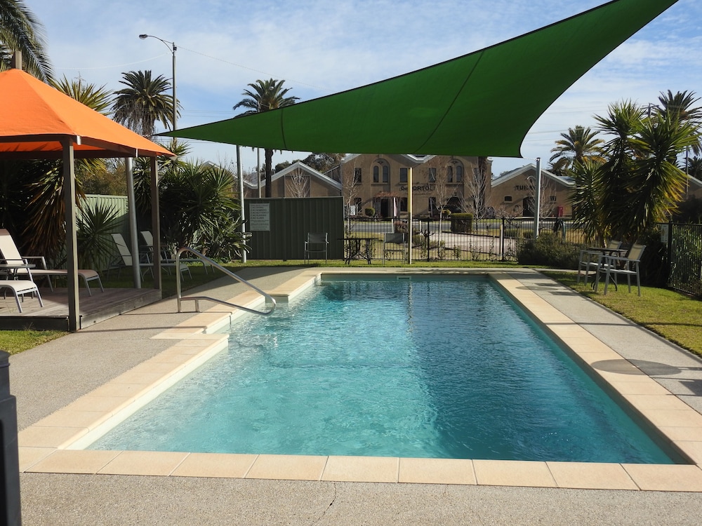 Wine Village Motor Inn — Rutherglen