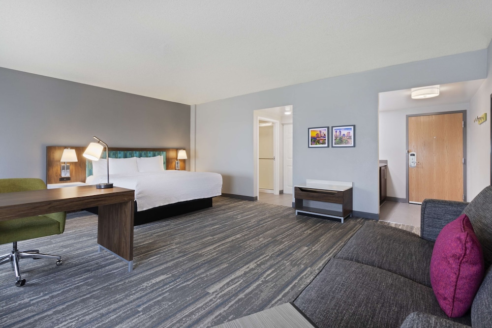 Hampton Inn & Suites Tampa East - photo 16