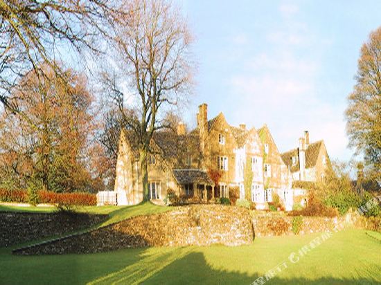 Snowshill Hill Estate B&B — 5-Star Luxury Hotel in Moreton In Marsh, United Kingdom