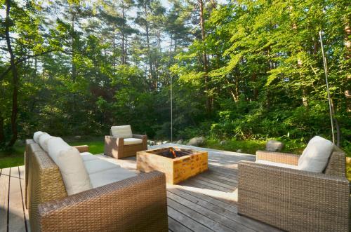 Muskoka House Stunning architect designed chalet — 4-Star Luxury Hotel in Hakuba, Japan