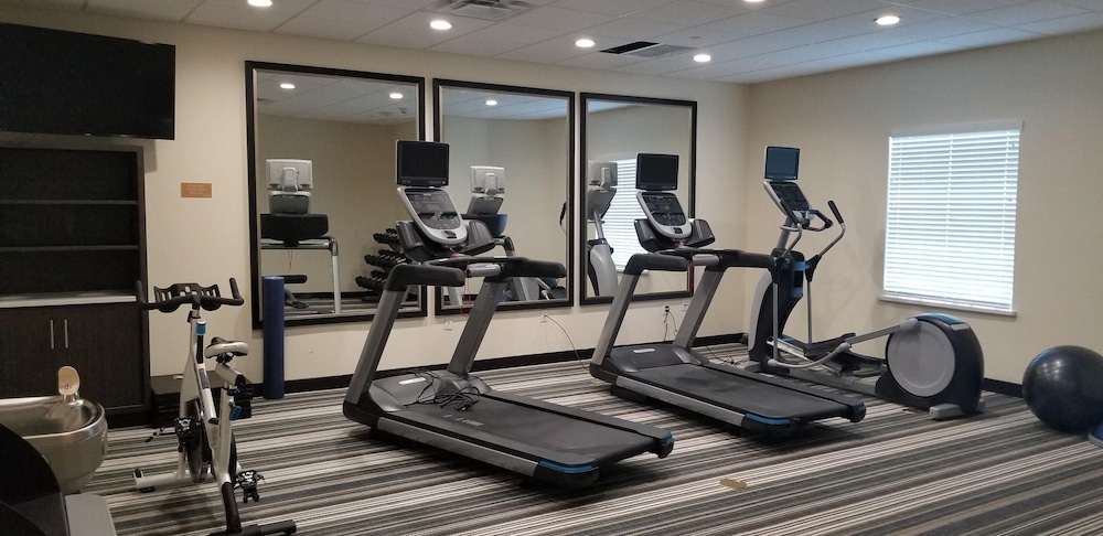 Candlewood Suites Plano North by IHG - photo 26