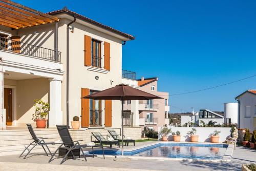 Villa Evelyn — 4-Star Luxury Hotel in Medulin, Croatia
