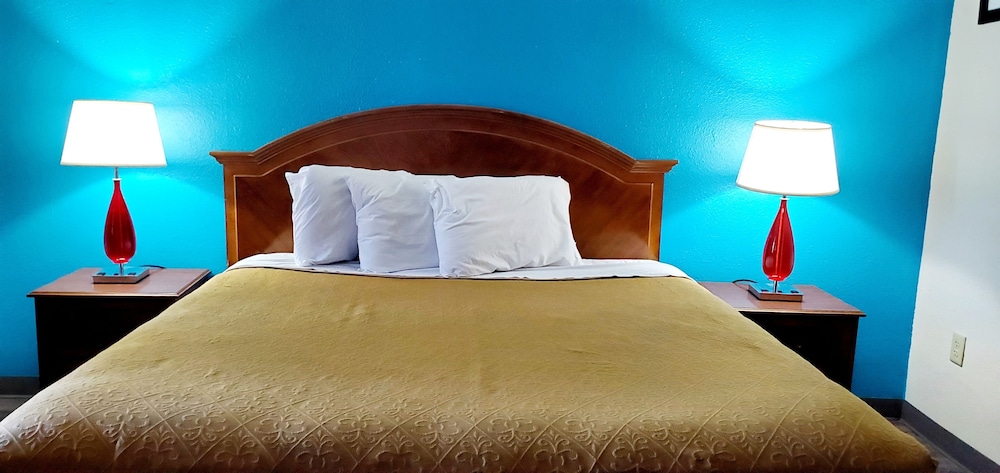 Williamston Inn - photo 7