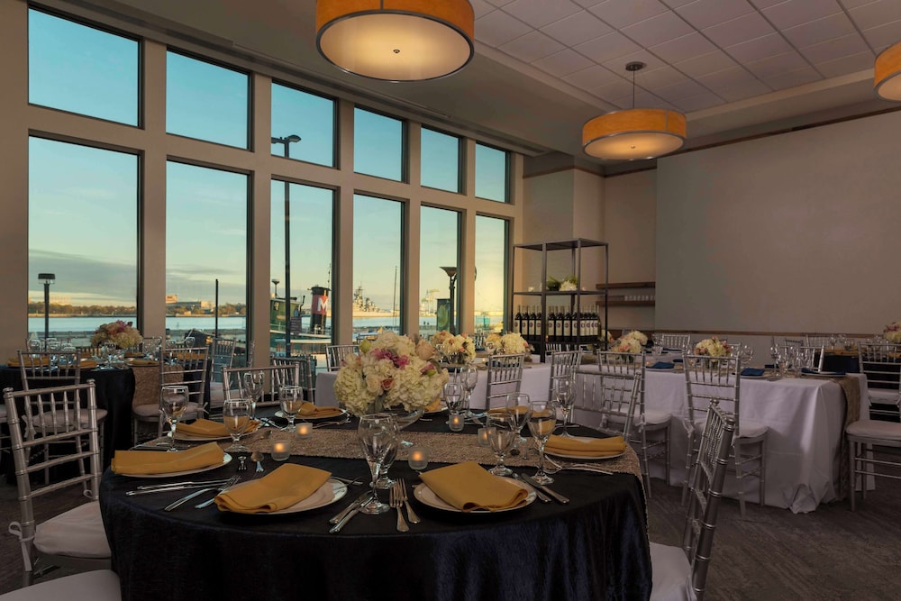 Hilton Philadelphia at Penn's Landing - photo 58