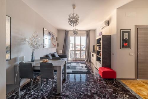Spacious Apartment 4 Min To the Beach — 4-Star Luxury Hotel in Arenzano, Italy