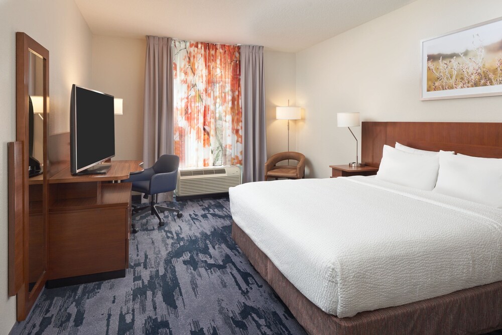 Fairfield Inn & Suites Orlando Int'l Drive Convention Center - photo 10