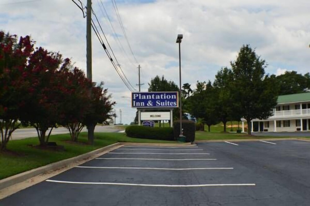 Plantation Inn and Suites - photo 21