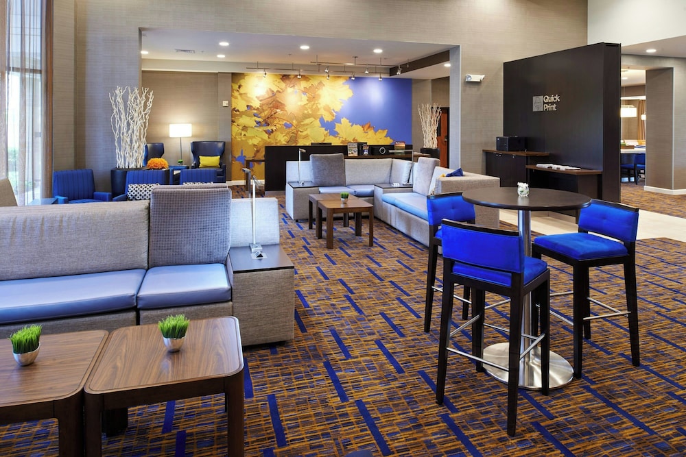 Courtyard by Marriott Kansas City Overland Park Convention Center - photo 2