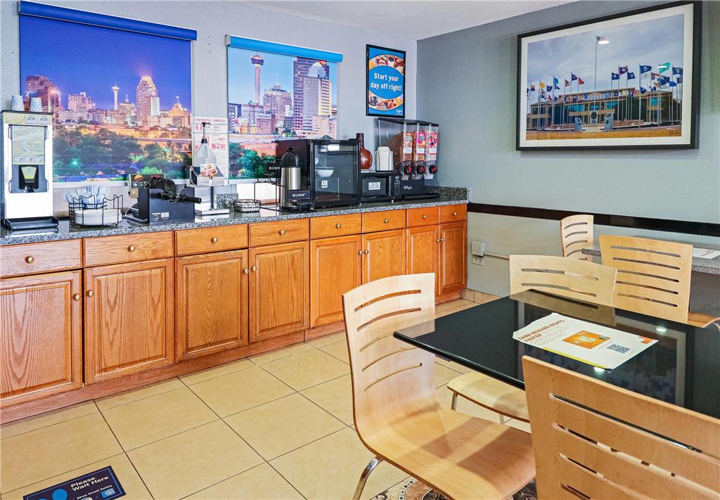 Rodeway Inn San Antonio Lackland AFB SeaWorld - photo 36