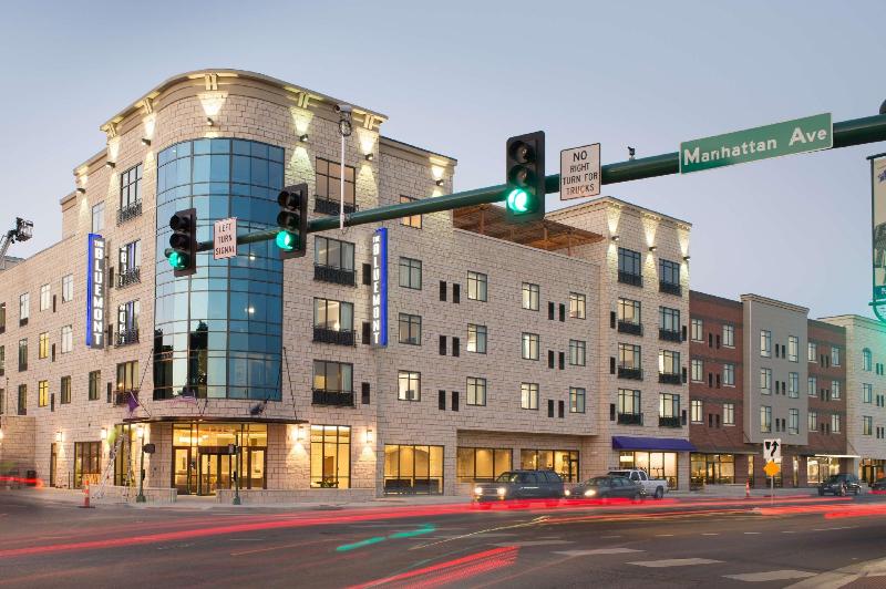 The Bluemont Hotel — hotel in Manhattan