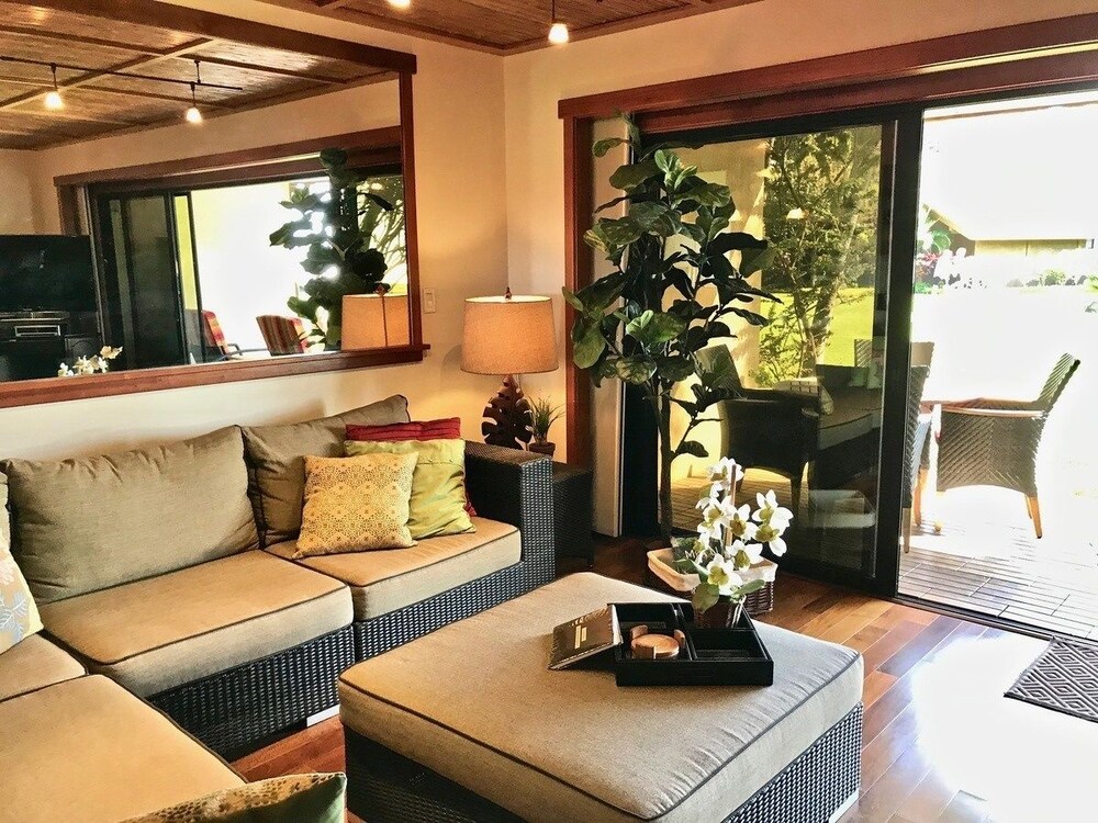 Maalaea Surf Resort - photo 8