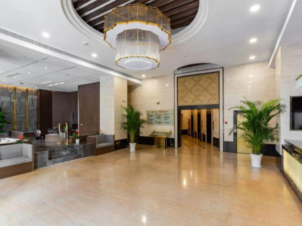 Huating Hotel - last minute hotel in Huzhou