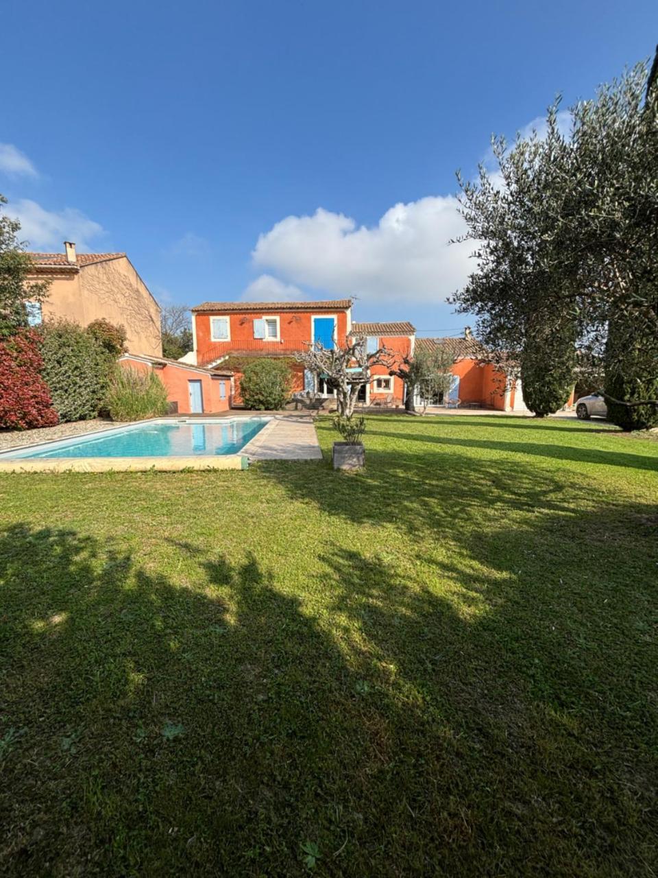 Mas de Charme Provencal — 4-Star Luxury Hotel in Cavaillon, France