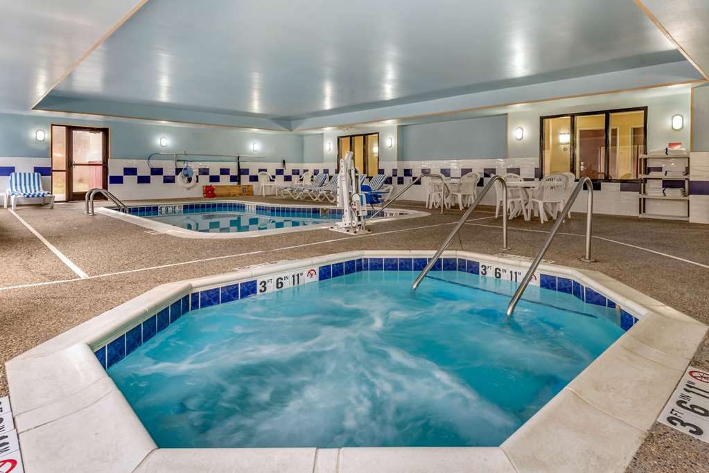 Comfort Suites Elkhart South - photo 27