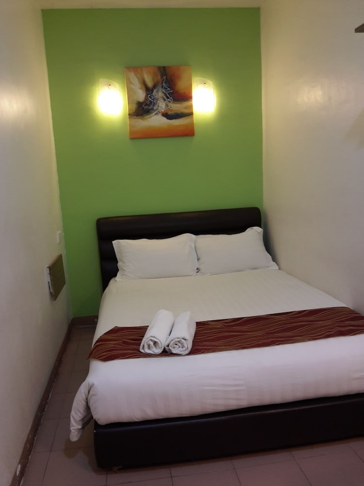 Golden Gate Hotel — Cukai — photo 5