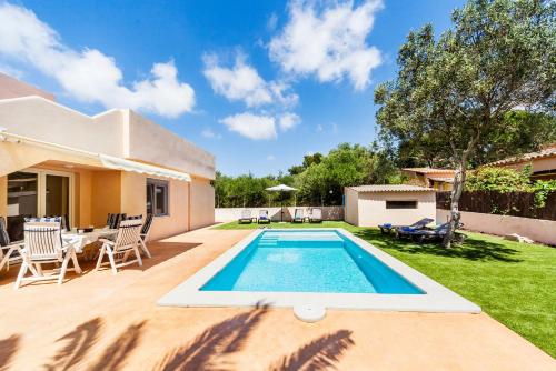 Casa Antonio — 4-Star Luxury Hotel in Santanyi, Spain